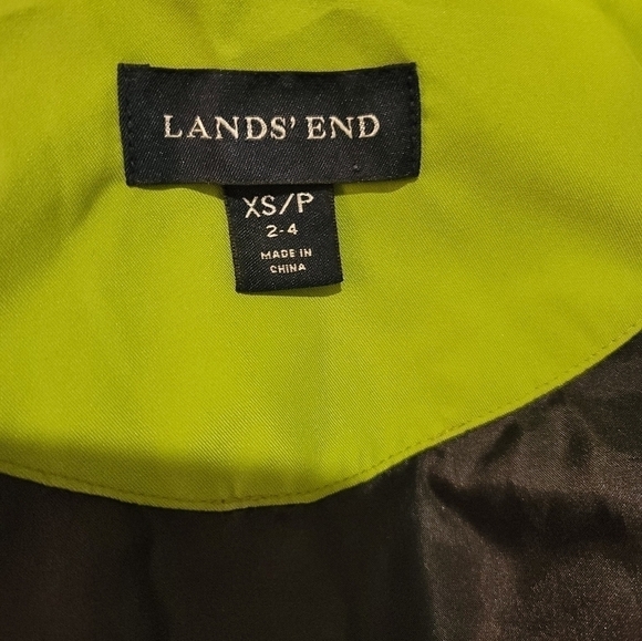 Lands' end raincoat like new - Picture 12 of 13